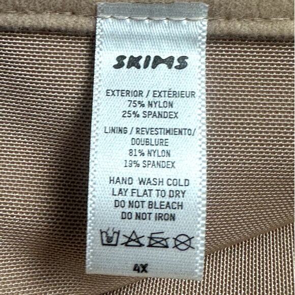 Skims Beige Waist Shapewear With Black Carry Case Women's Size 4X NWT - Picture 6 of 7